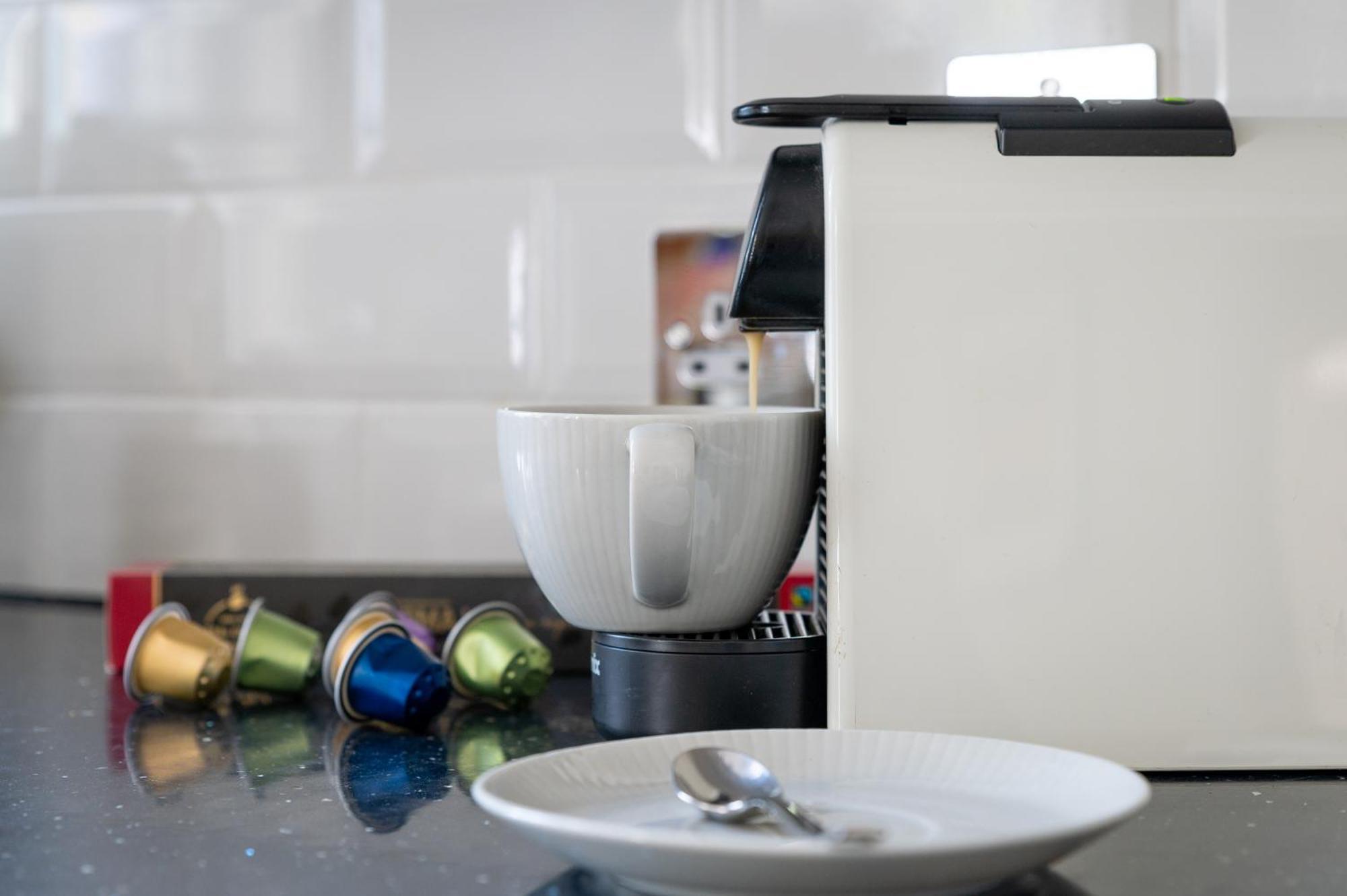 Prime Location Cardiff Pontcanna Modern 2 Bedroom Apartment With Privat Parking 외부 사진